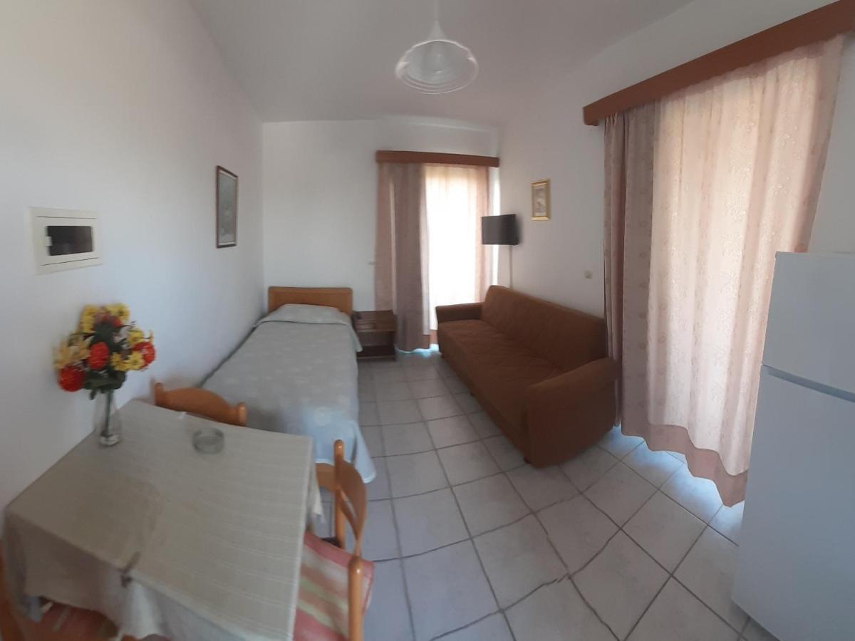 Zikas Apartments Marmari  Exterior foto