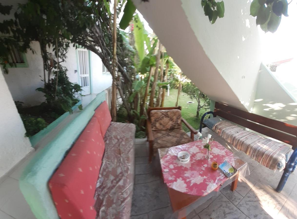 Zikas Apartments Marmari  Exterior foto